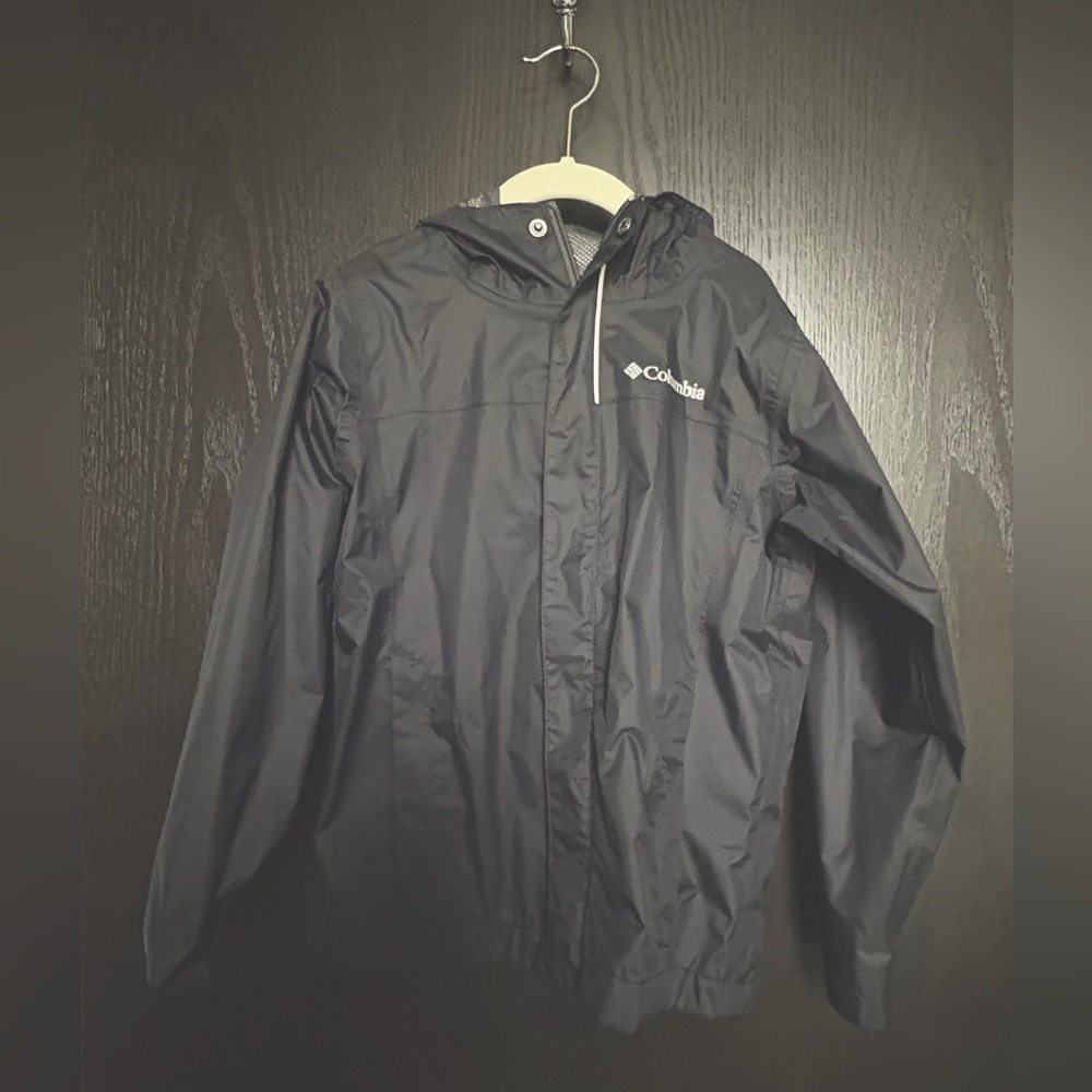 Columbia Girl’s Arcadia rain jacket